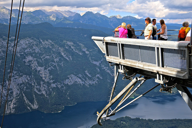 28807468191_b4e0be1d35_z